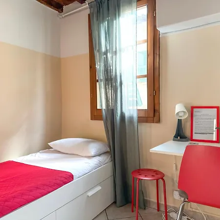Cantuccio Nel Cuore Di Florence